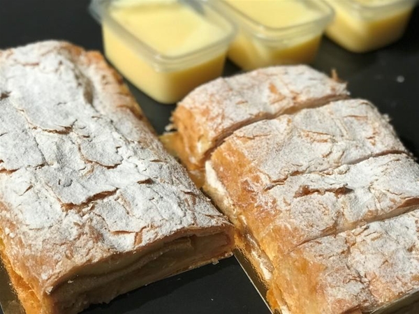 Apfelstrudel
