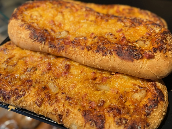 Pizza Hawaï brood